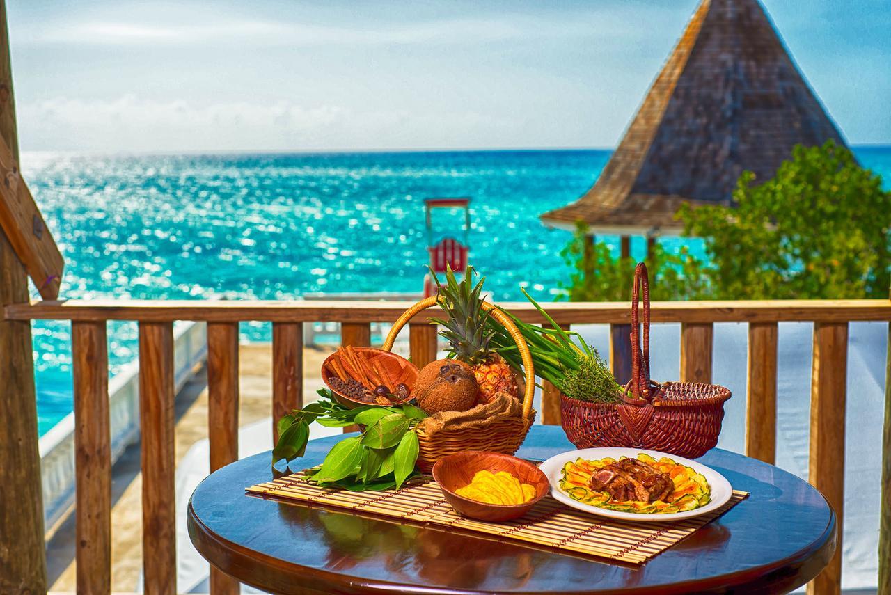 Seagarden Beach Resort Montego Bay Eksteriør billede